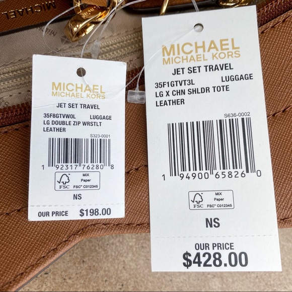 NWT Michael Kors Jet Set Chain Shoulder Tote & Wristlet Set - Picture 5 of 5